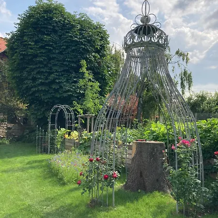 Guest house Bio Kastanienhof - Und Ayurvedische Jurten