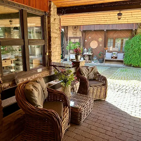 Bio Kastanienhof - Und Ayurvedische Jurten Guest house Erfurt