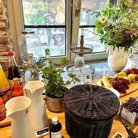 Bio Kastanienhof - Und Ayurvedische Jurten Гостевой дом 3*