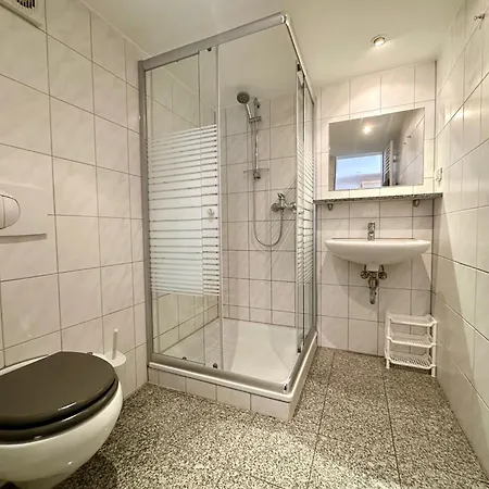 Bio Kastanienhof - Und Ayurvedische Jurten Guest house Erfurt